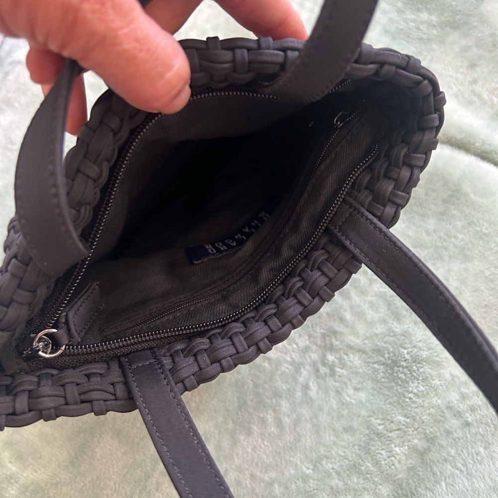 Hillard & Hanson Black Woven Tote - Picture 3 of 8
